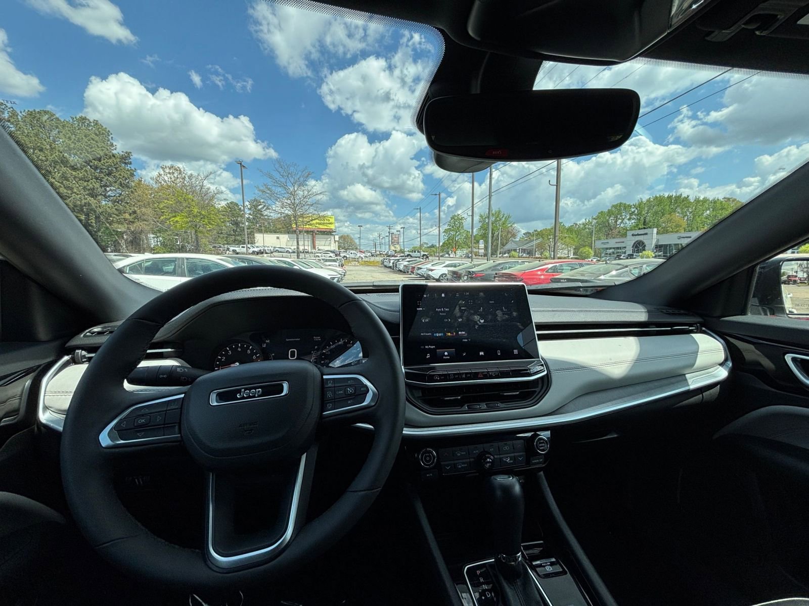 Thumbnail: 2025 Jeep Compass - 34