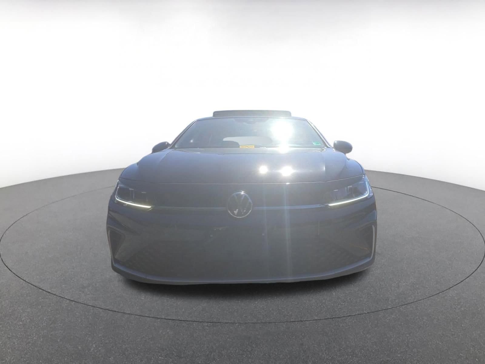 Thumbnail: 2025 Volkswagen Jetta - 2