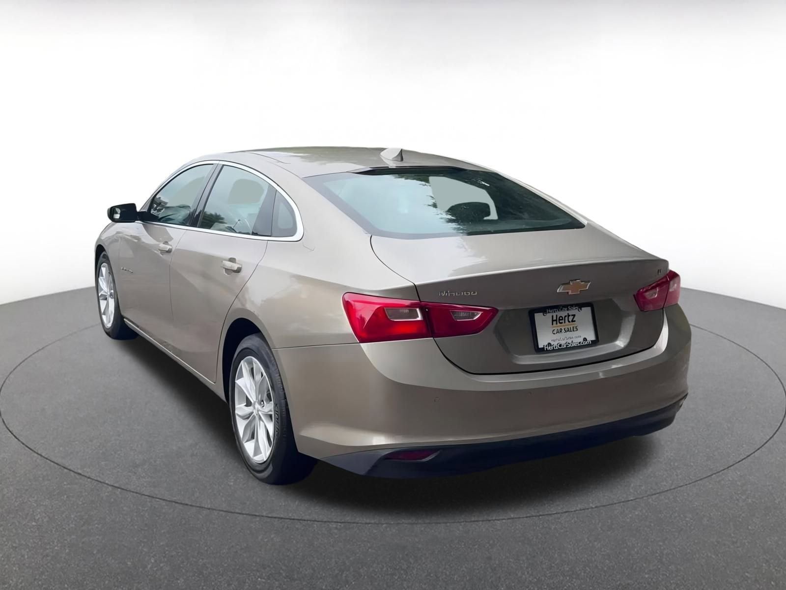 Thumbnail: 2024 Chevrolet Malibu - 11