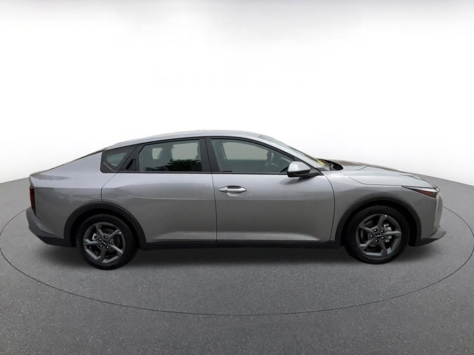 Thumbnail: 2025 Kia K4 - 16