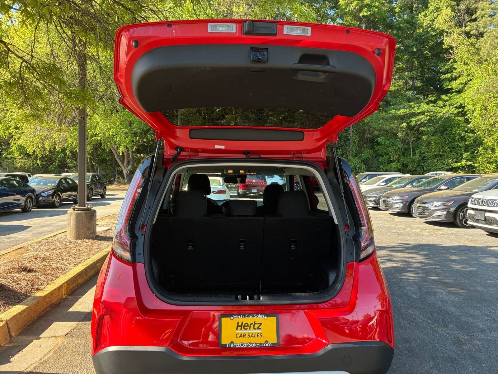 Thumbnail: 2025 Kia Soul - 32