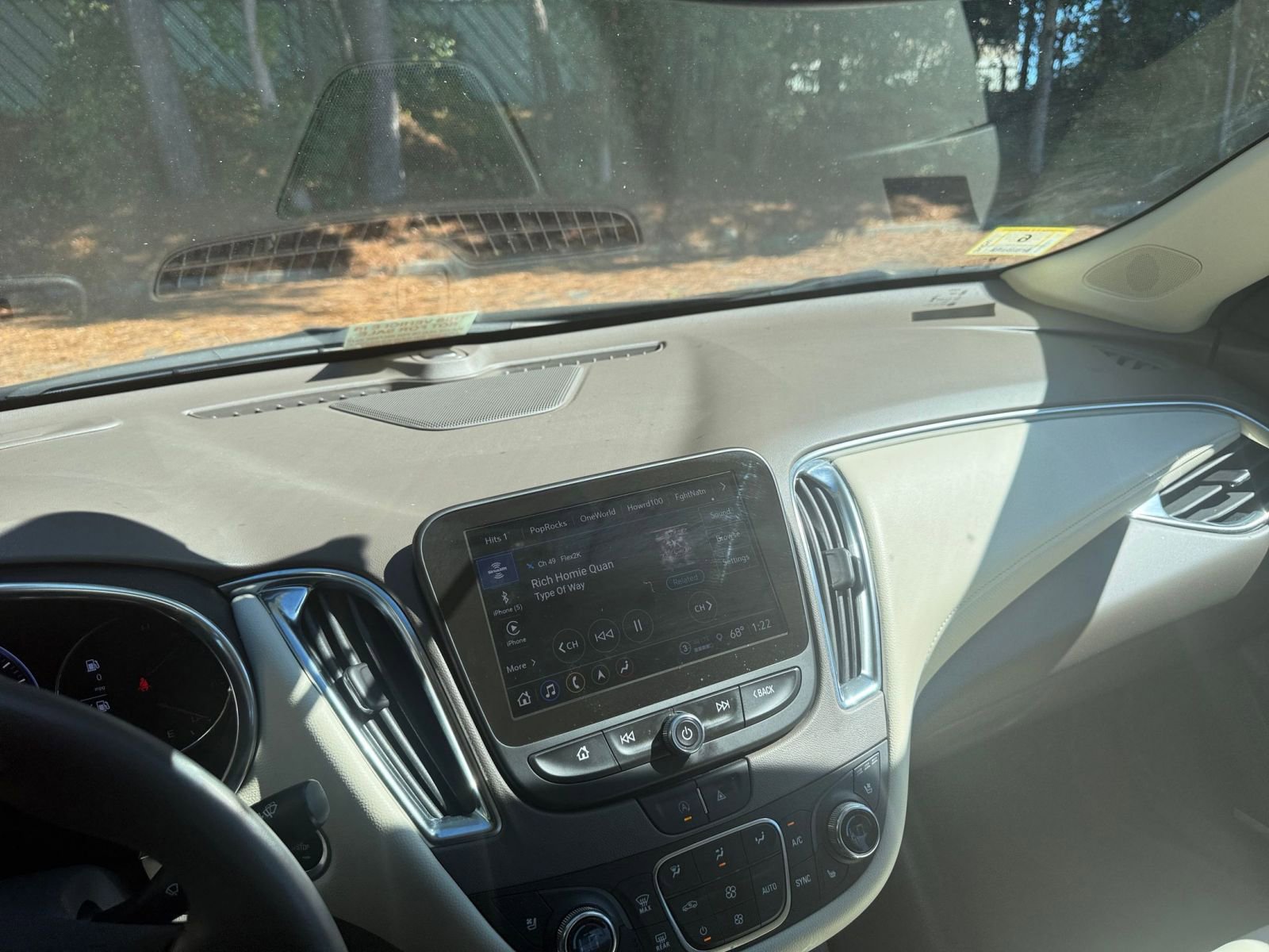 Thumbnail: 2024 Chevrolet Malibu - 18