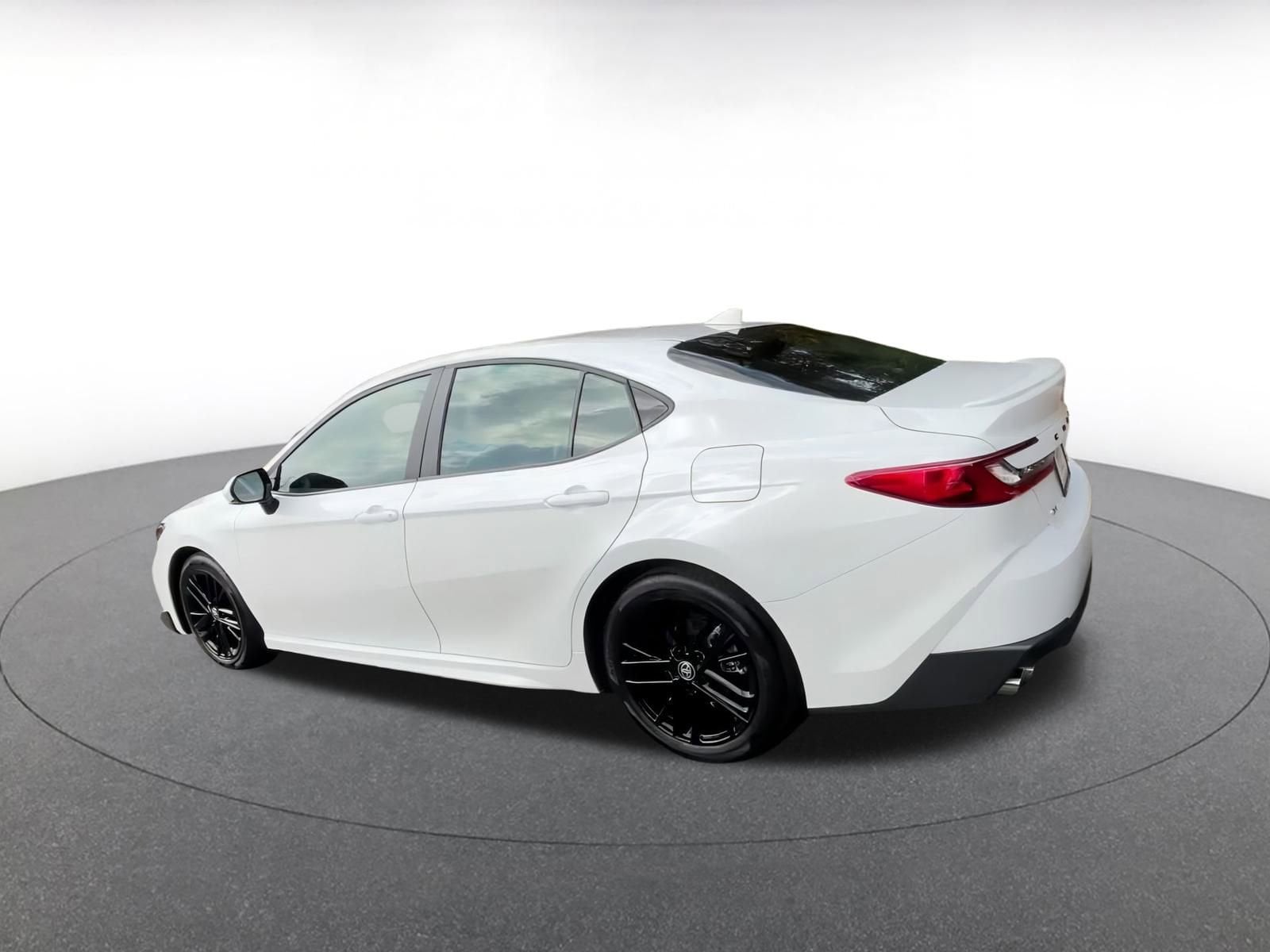 Thumbnail: 2025 Toyota Camry - 12