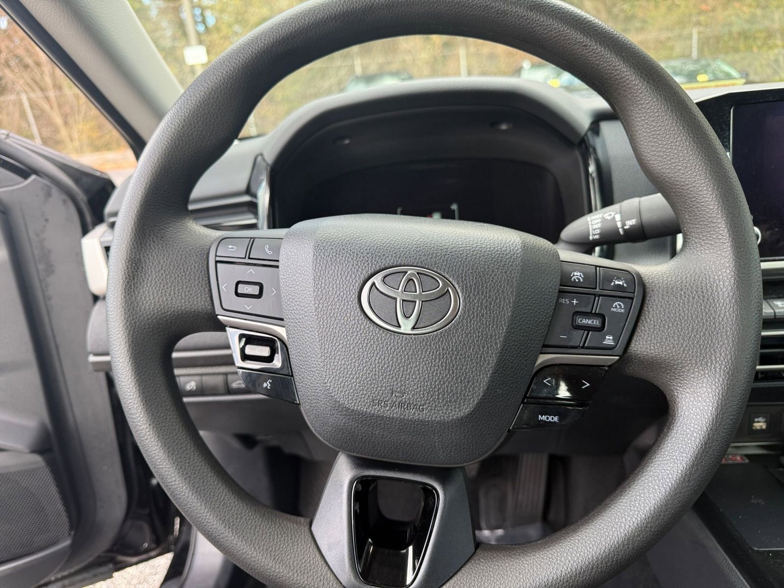 Thumbnail: 2025 Toyota Camry - 28