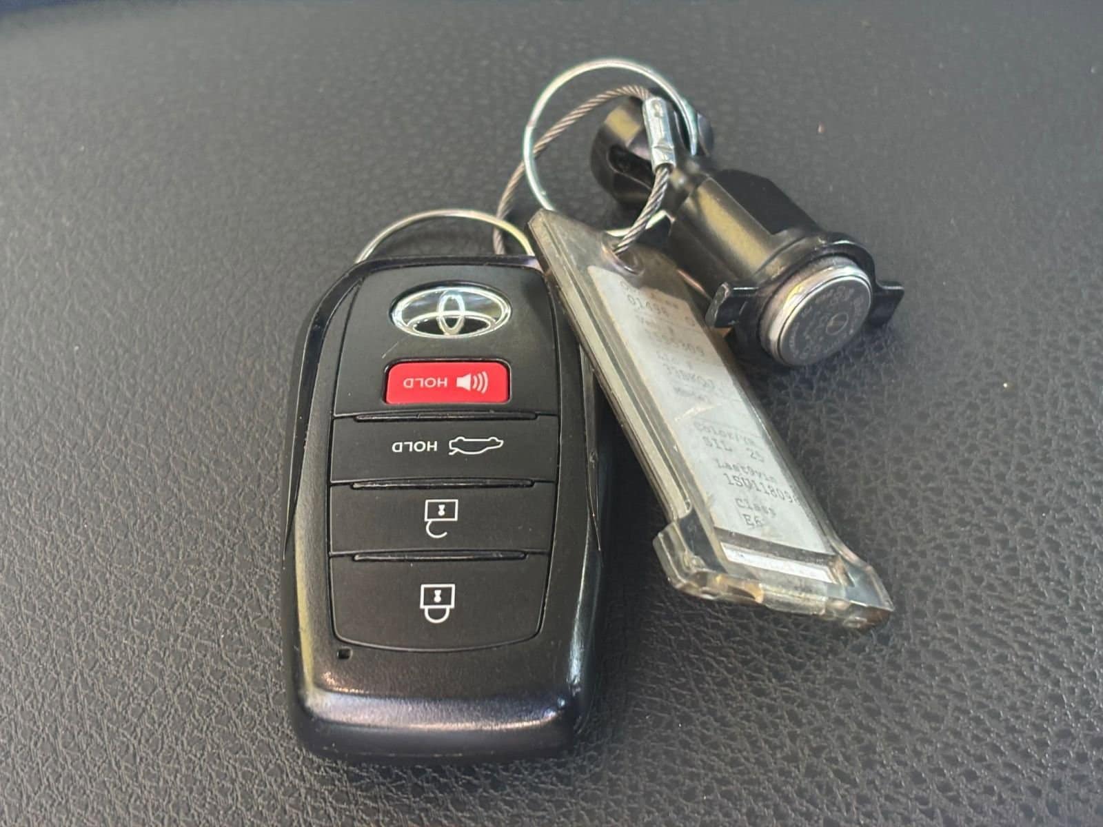 Thumbnail: 2025 Toyota Camry - 22