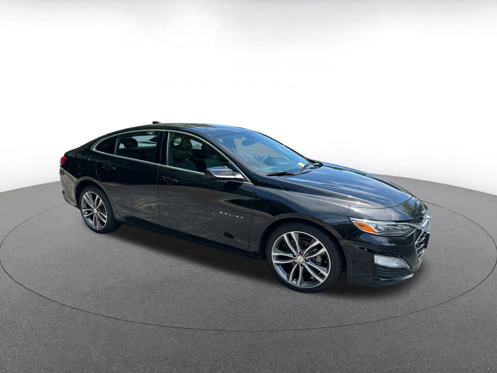 Thumbnail: 2024 Chevrolet Malibu - 1