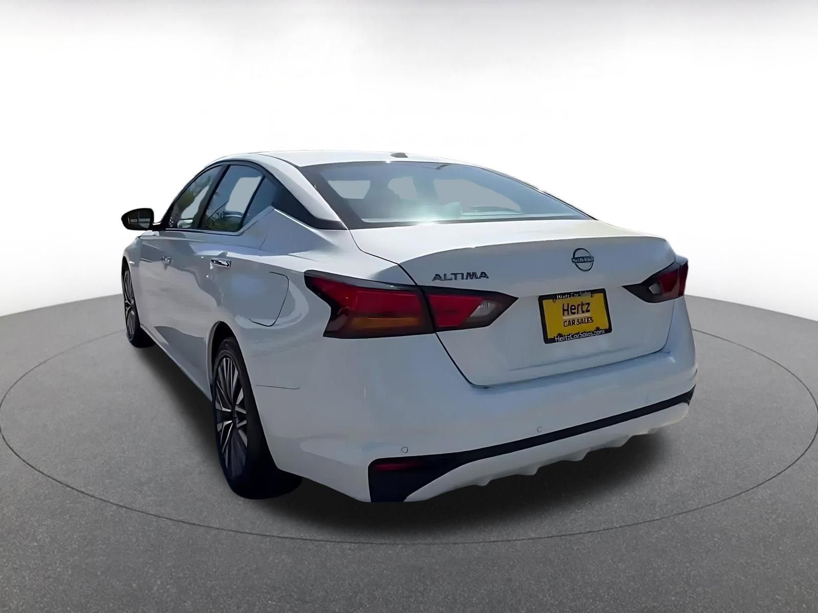 Thumbnail: 2025 Nissan Altima - 11