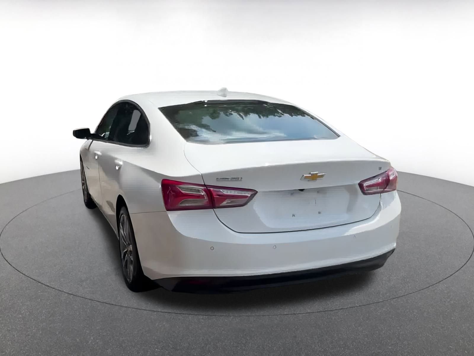 Thumbnail: 2024 Chevrolet Malibu - 11