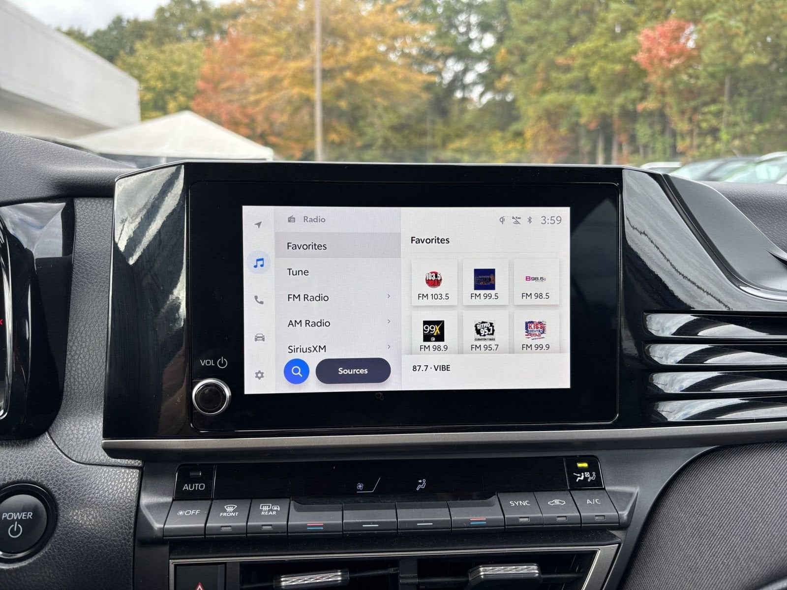 Thumbnail: 2025 Toyota Camry - 18