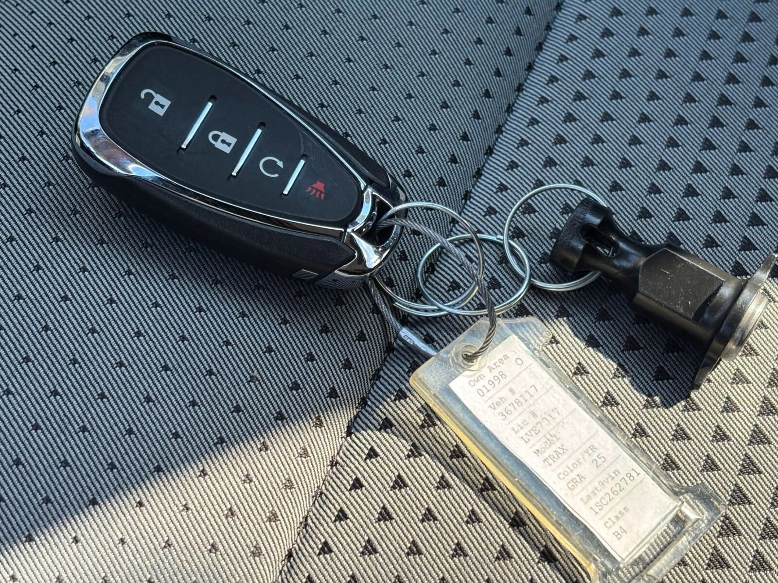 Thumbnail: 2025 Chevrolet Trax - 25