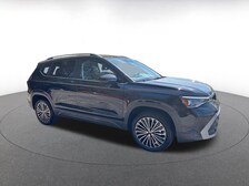 2025 Volkswagen Taos SE -
                  Stone Mountain, GA