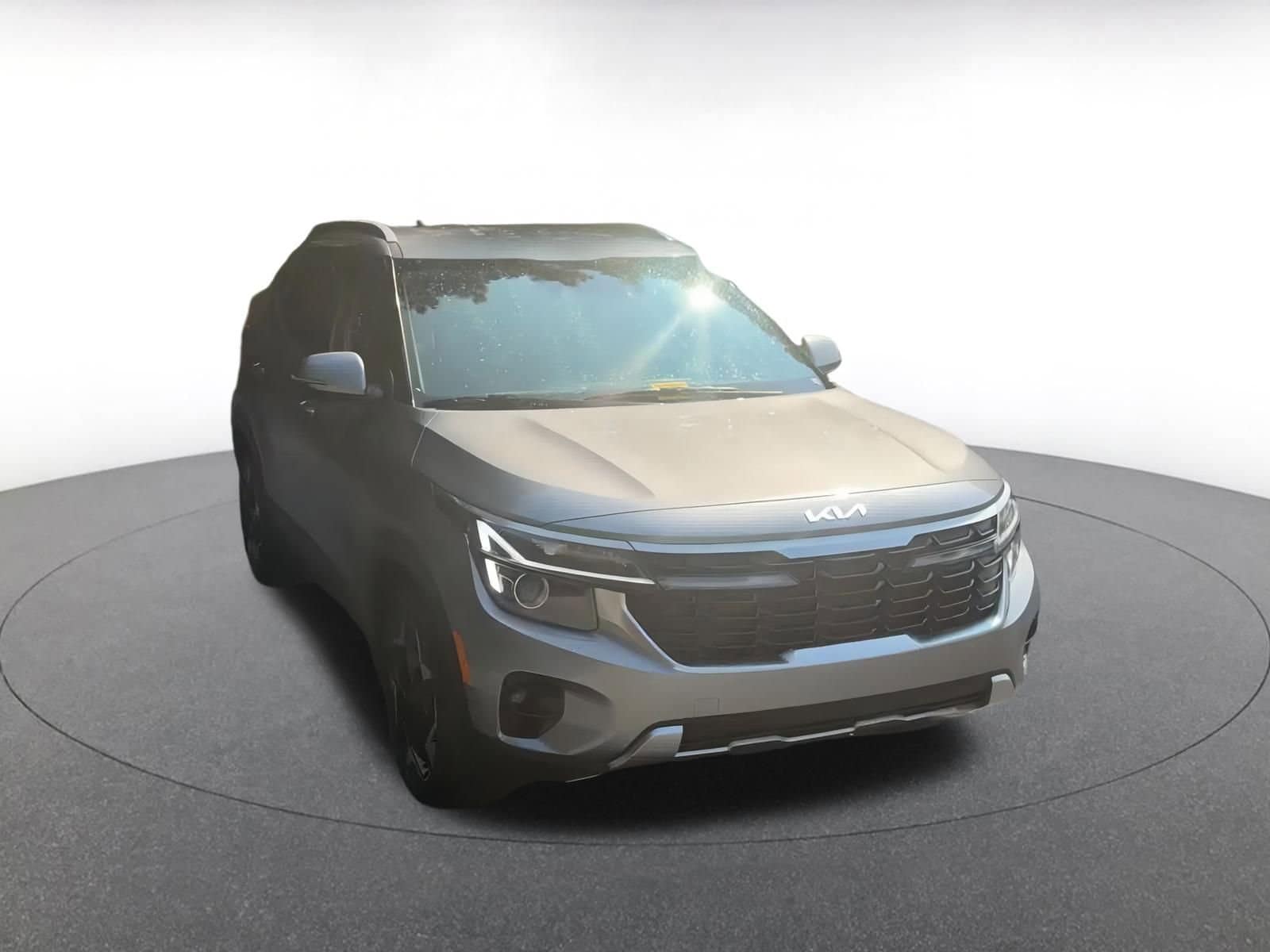 Thumbnail: 2025 Kia Seltos - 3