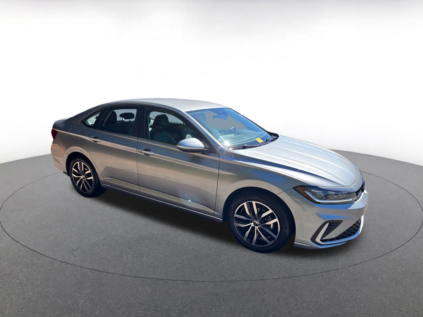 Thumbnail: 2025 Volkswagen Jetta - 1