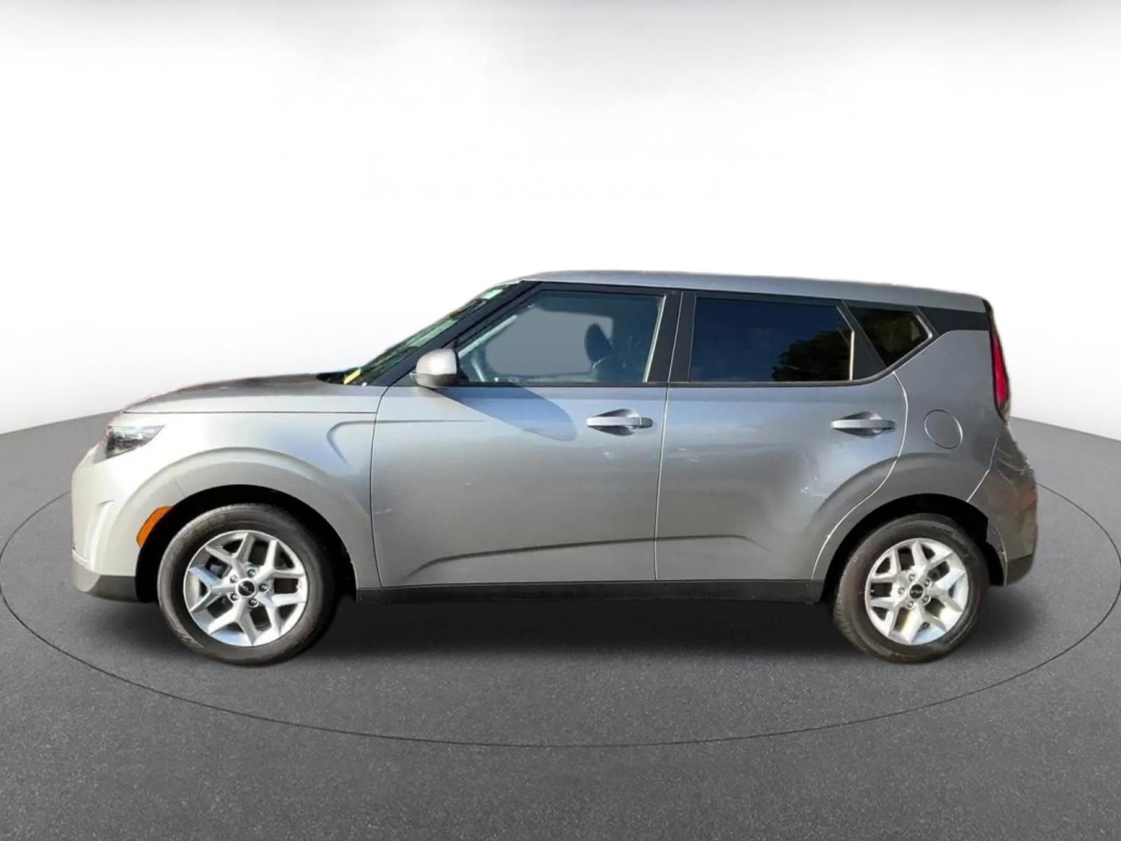 Thumbnail: 2025 Kia Soul - 9