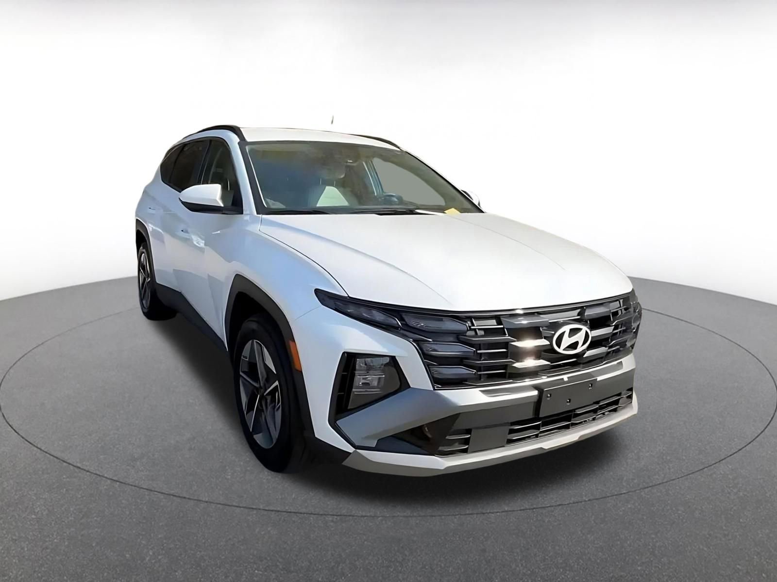 Thumbnail: 2025 Hyundai Tucson - 3