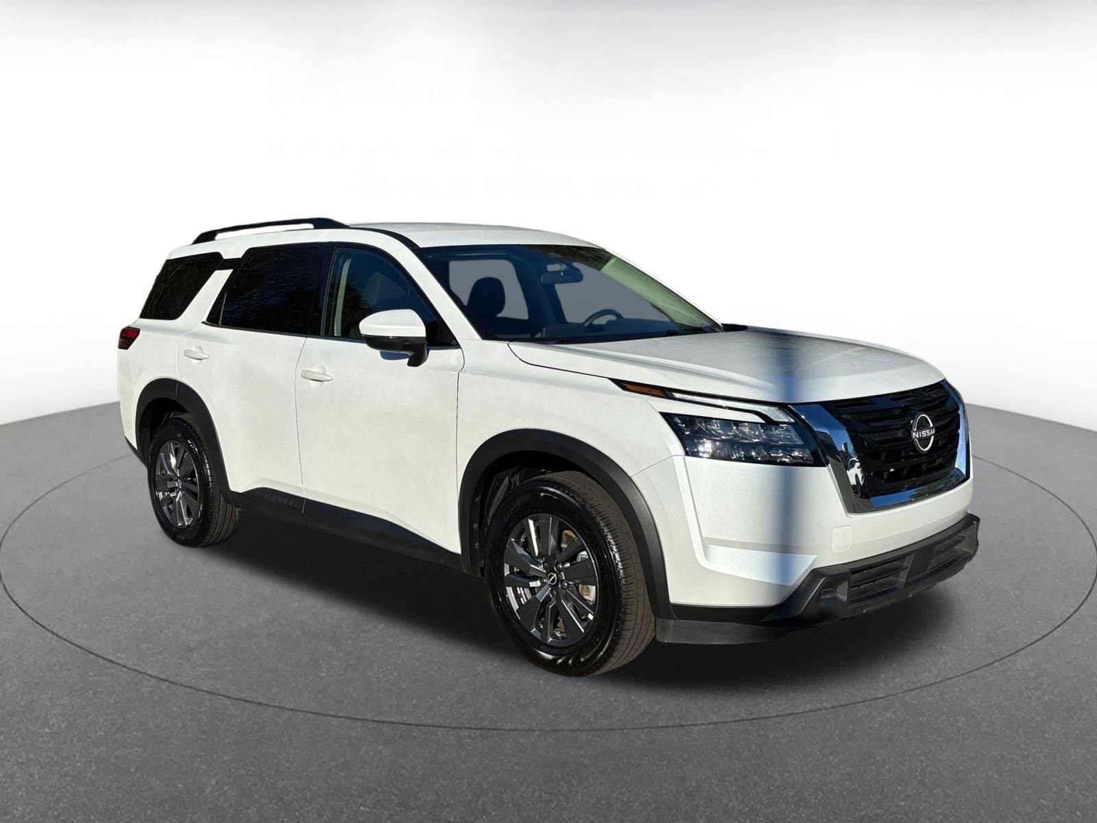 Thumbnail: 2025 Nissan Pathfinder - 1