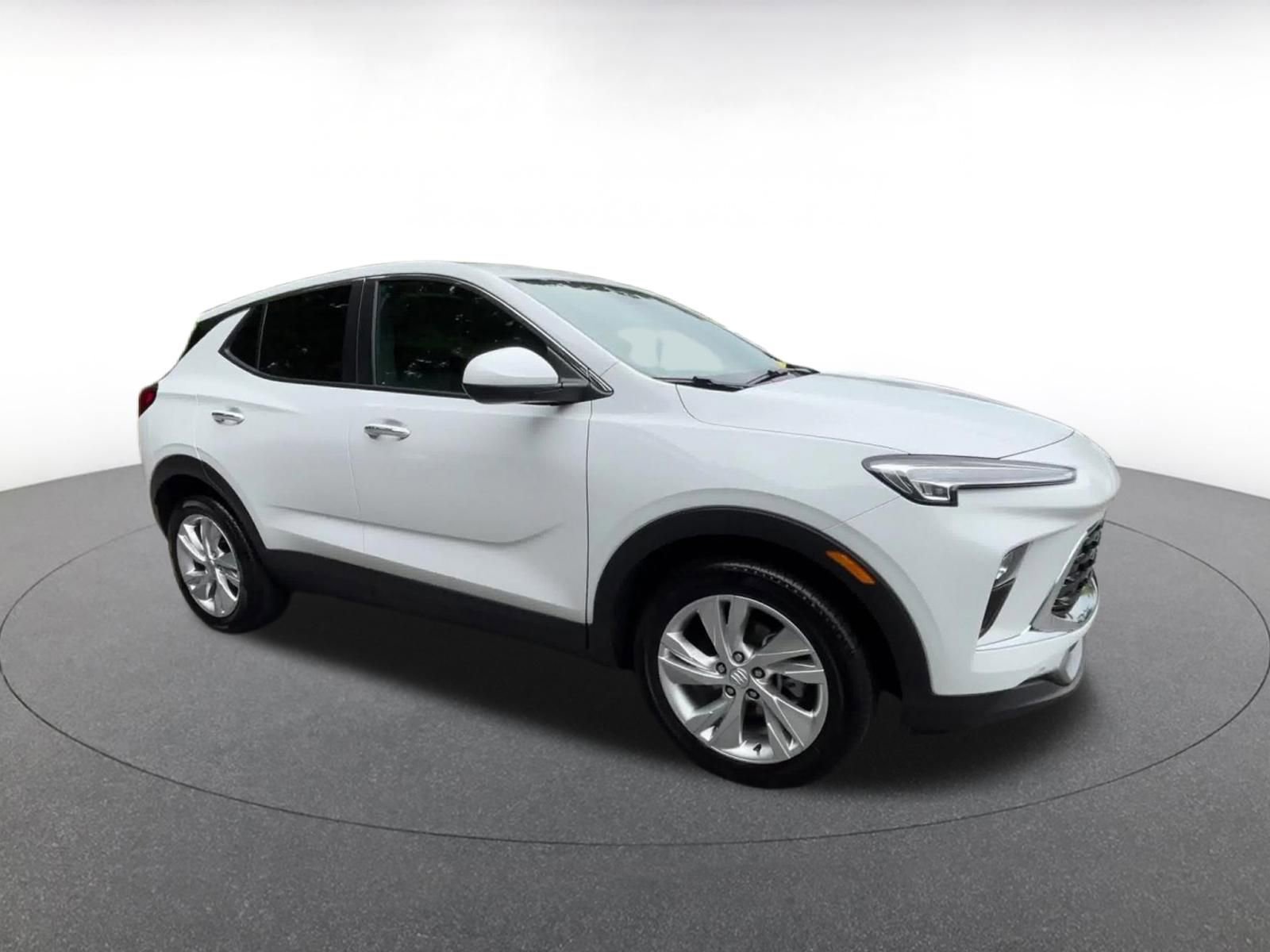 Thumbnail: 2025 Buick Encore GX - 2