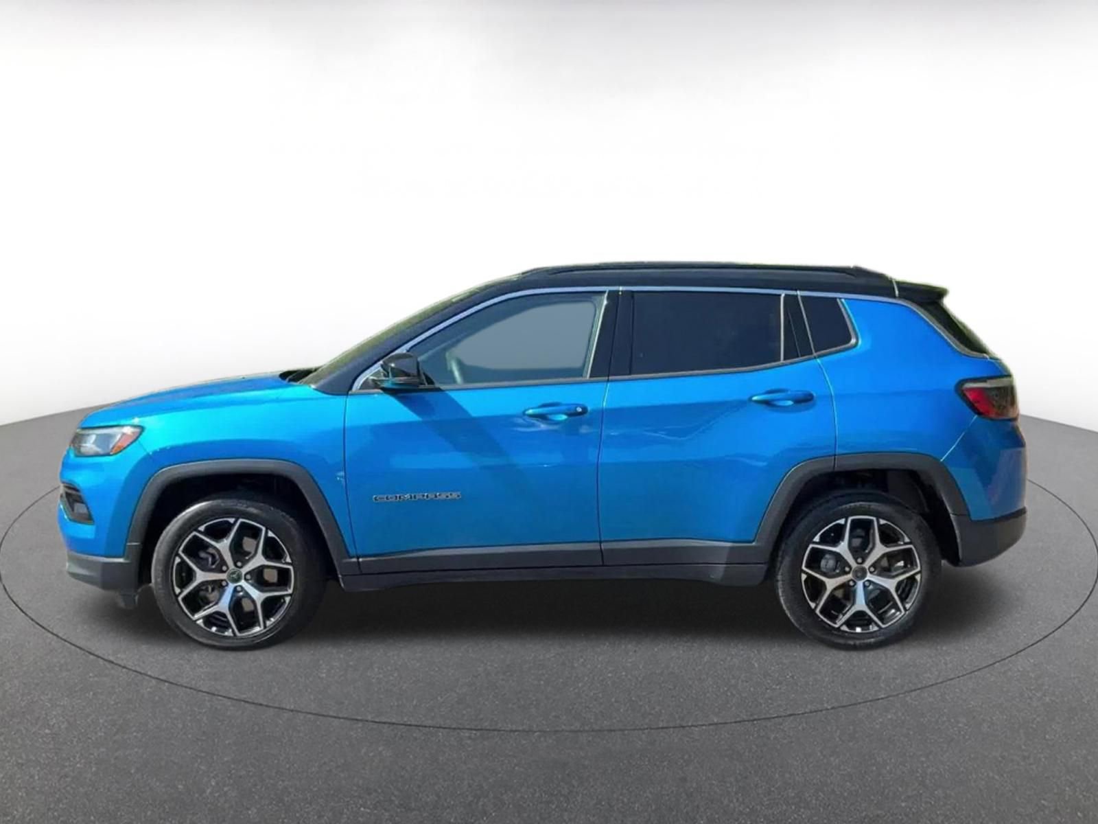 Thumbnail: 2025 Jeep Compass - 9