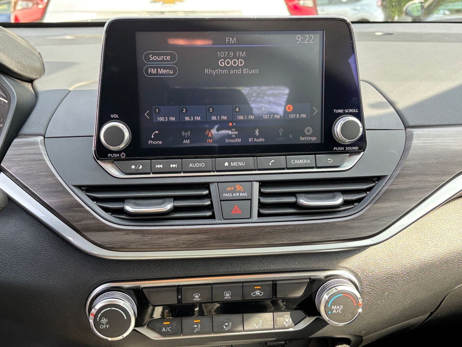 Thumbnail: 2025 Nissan Altima - 17