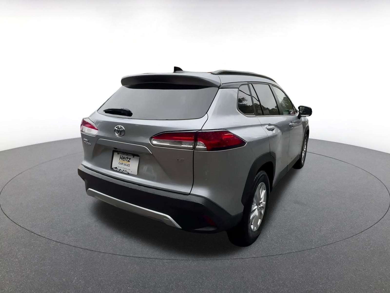 Thumbnail: 2025 Toyota Corolla Cross - 15