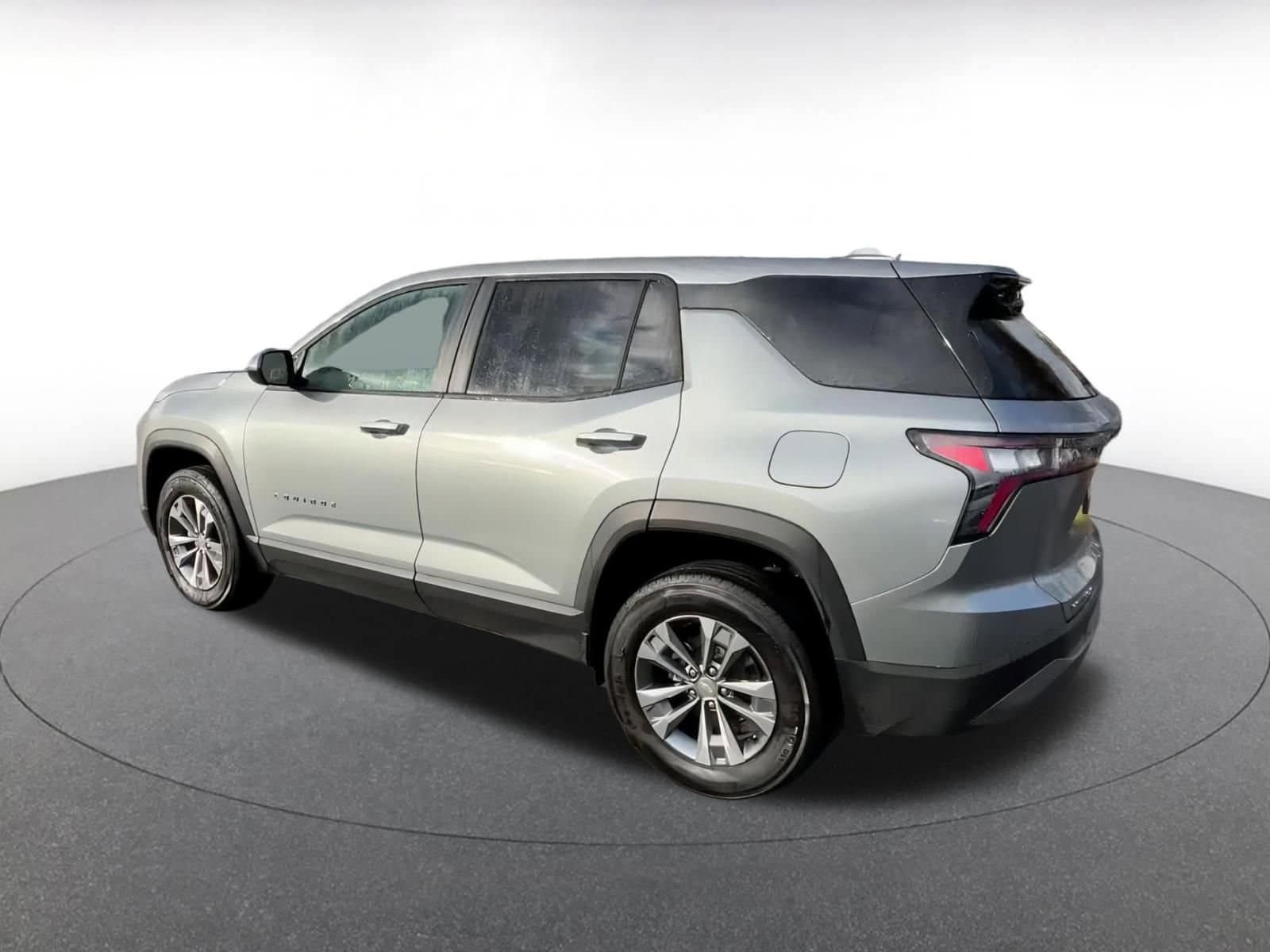 Thumbnail: 2025 Chevrolet Equinox - 10