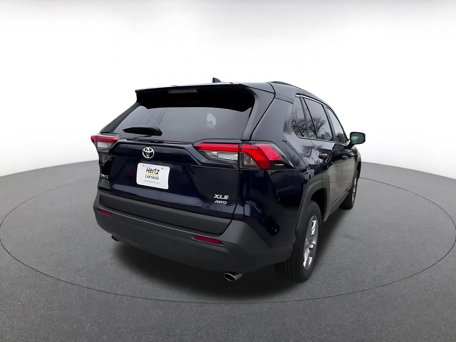 Thumbnail: 2025 Toyota RAV4 - 14