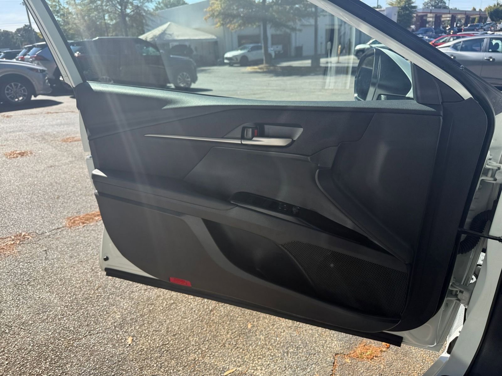 Thumbnail: 2025 Toyota Camry - 20