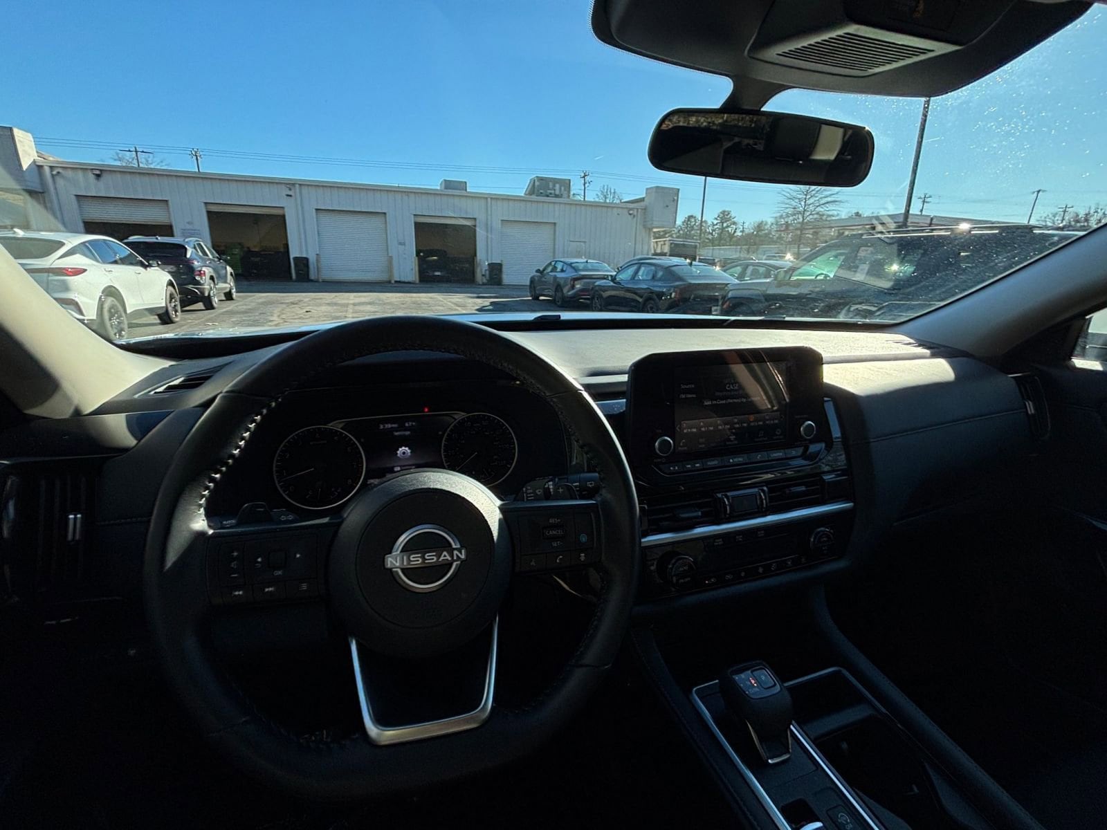 Thumbnail: 2025 Nissan Pathfinder - 34