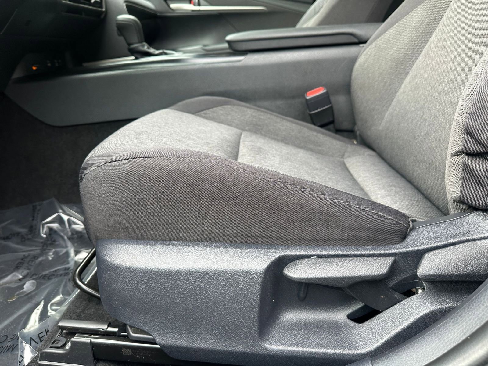 Thumbnail: 2025 Toyota Camry - 27