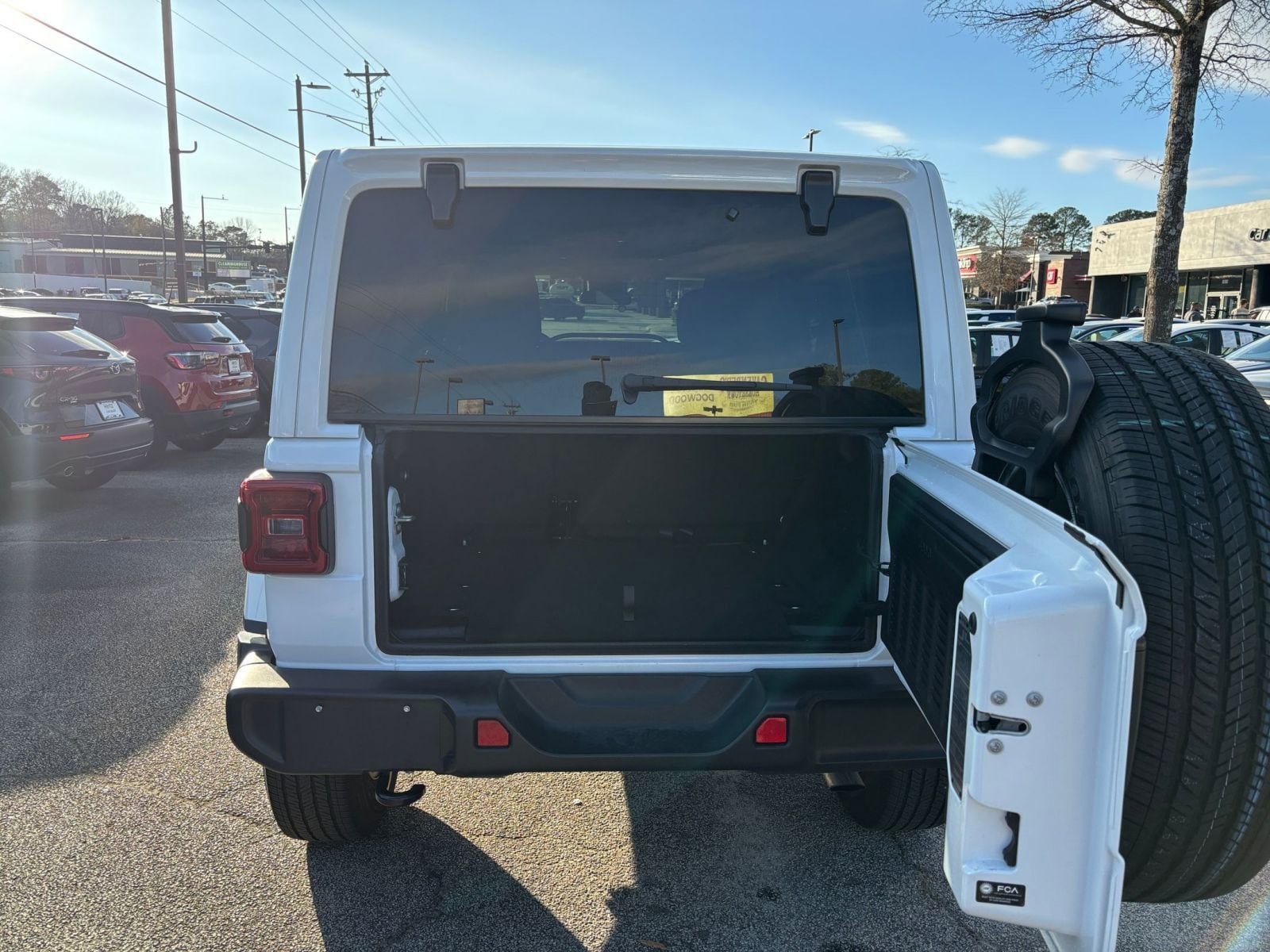 Thumbnail: 2025 Jeep Wrangler - 31