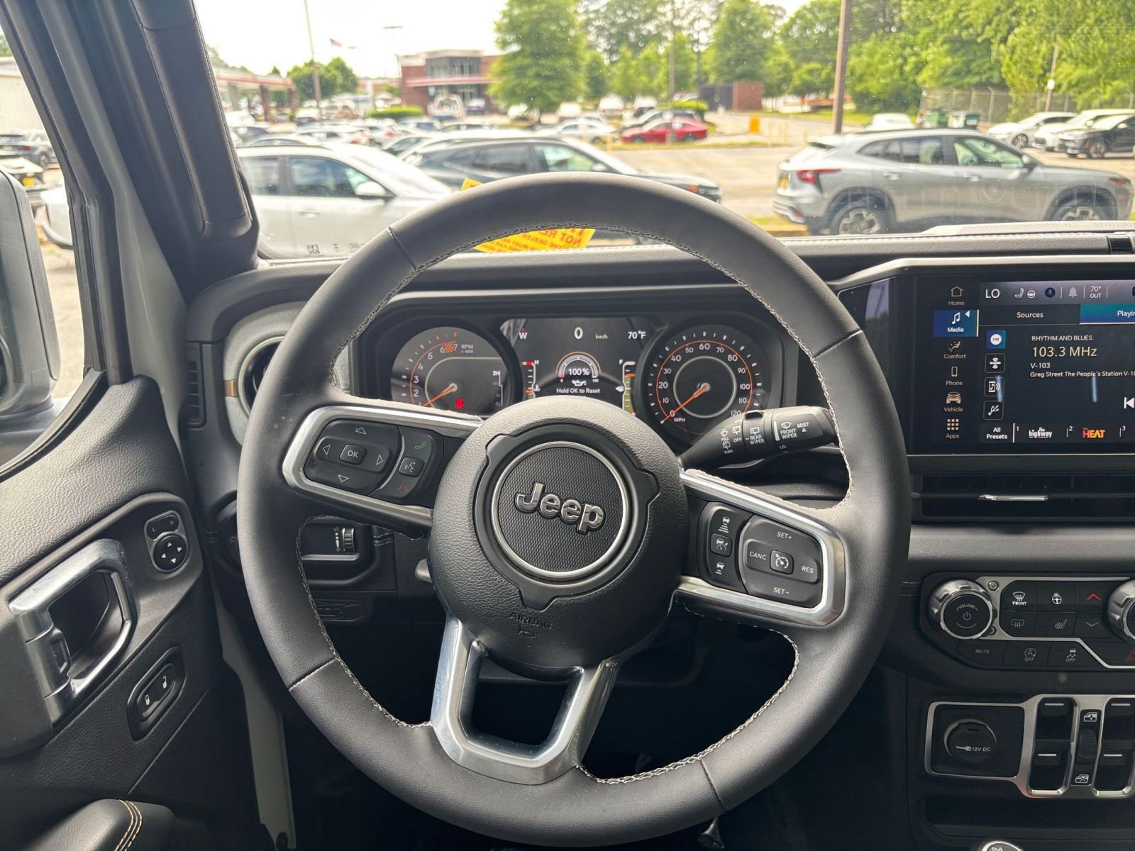 Thumbnail: 2025 Jeep Wrangler - 35