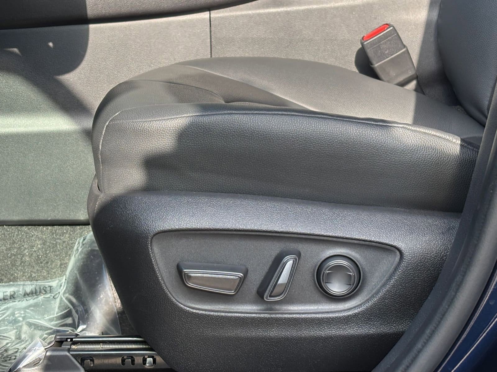 Thumbnail: 2025 Toyota Grand Highlander - 27