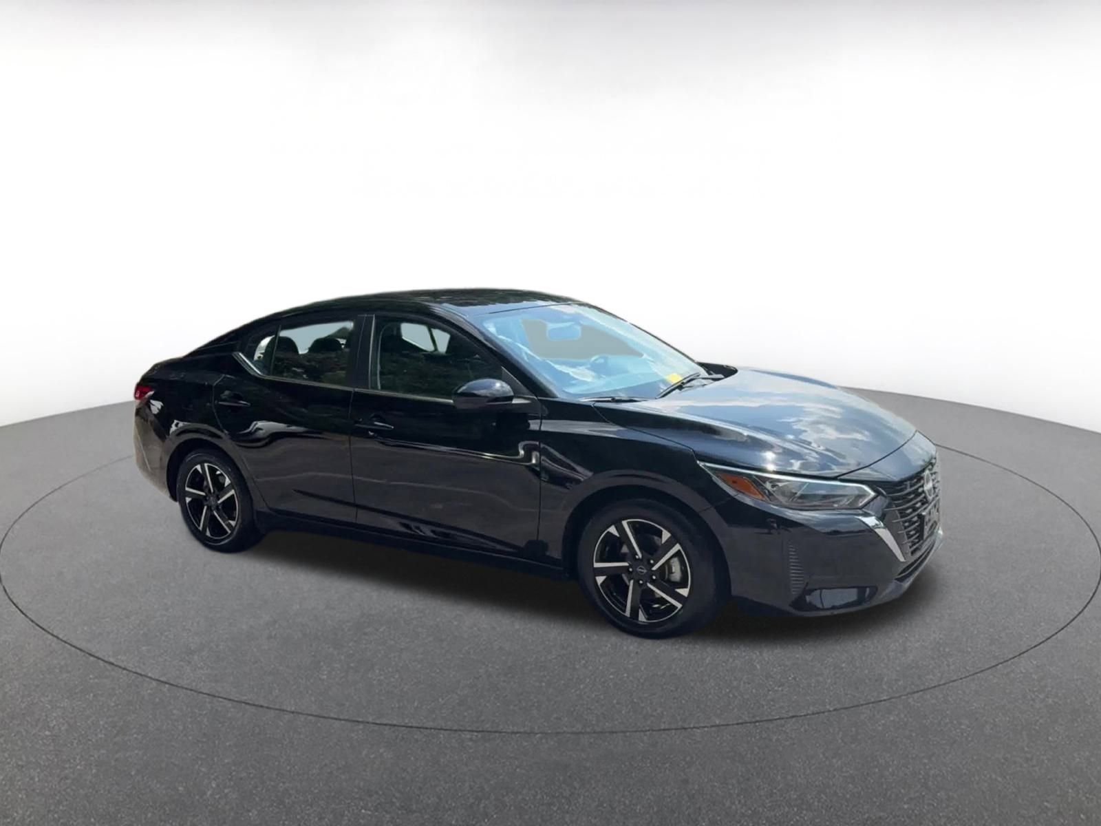 Thumbnail: 2024 Nissan Sentra - 2