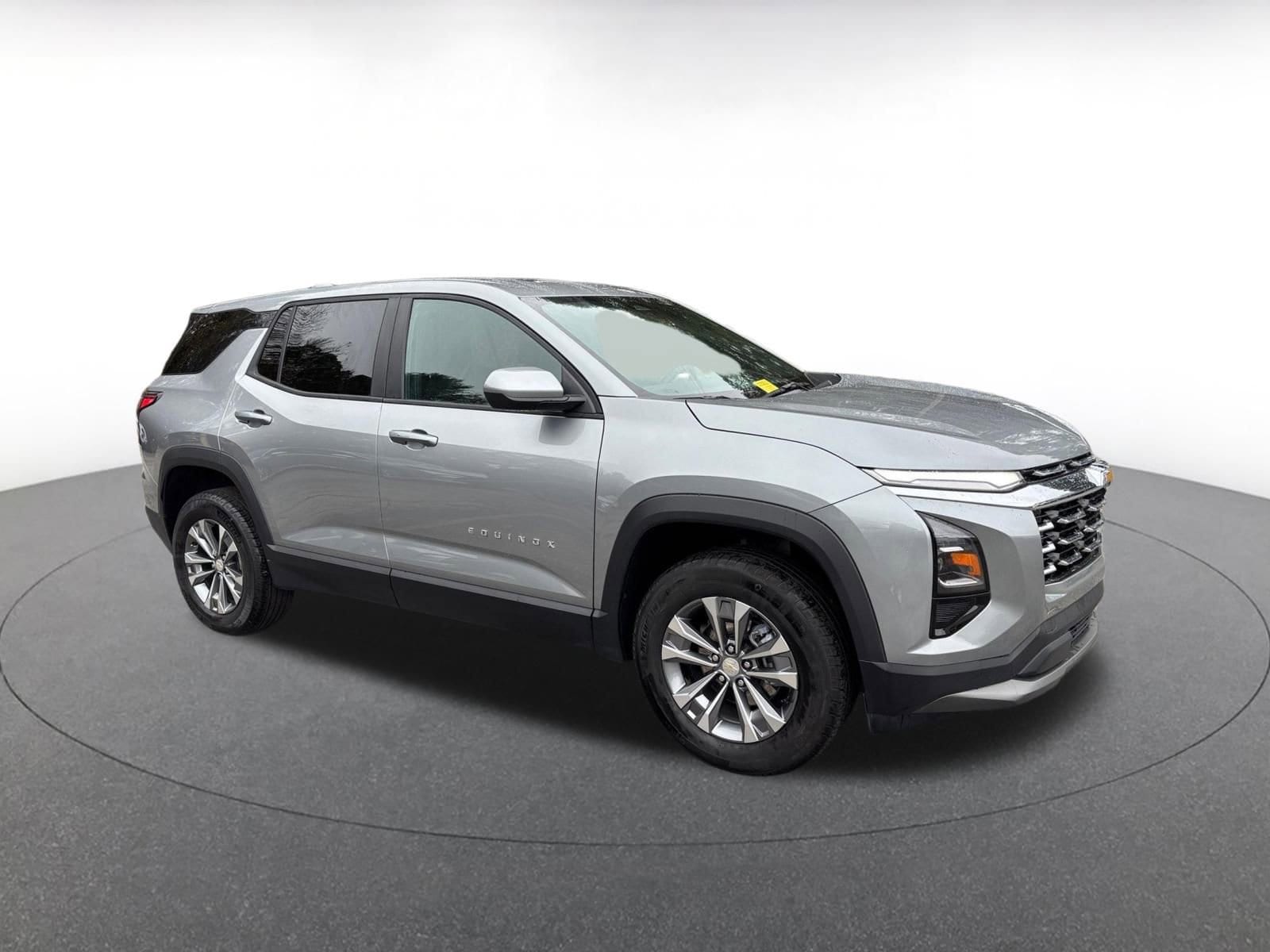 Thumbnail: 2025 Chevrolet Equinox - 1