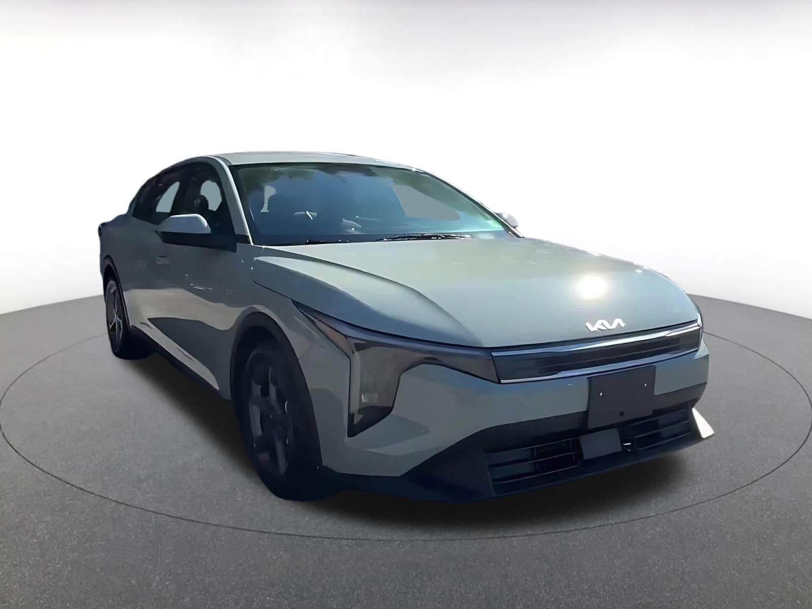 Thumbnail: 2025 Kia K4 - 3