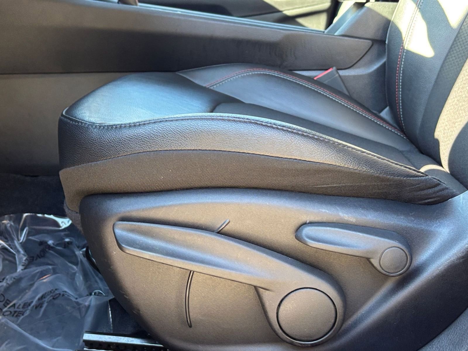 Thumbnail: 2025 Jeep Compass - 27