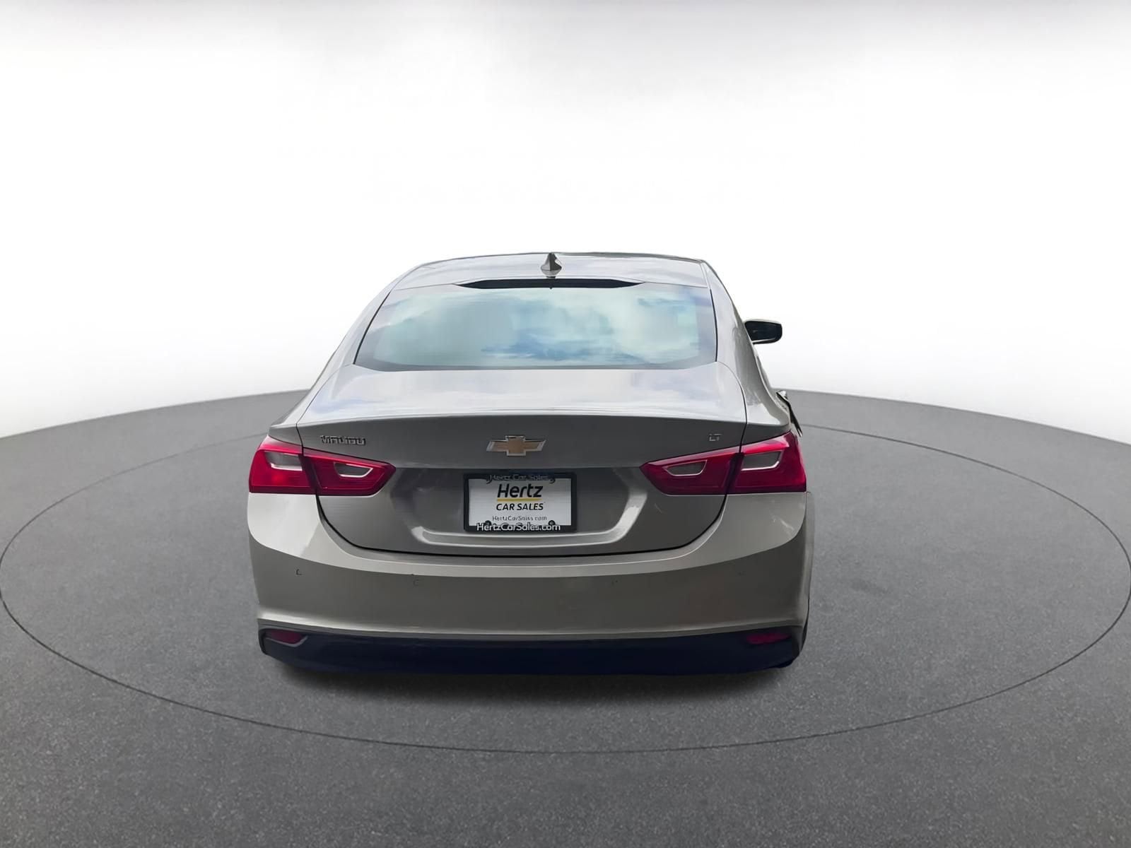 Thumbnail: 2024 Chevrolet Malibu - 12