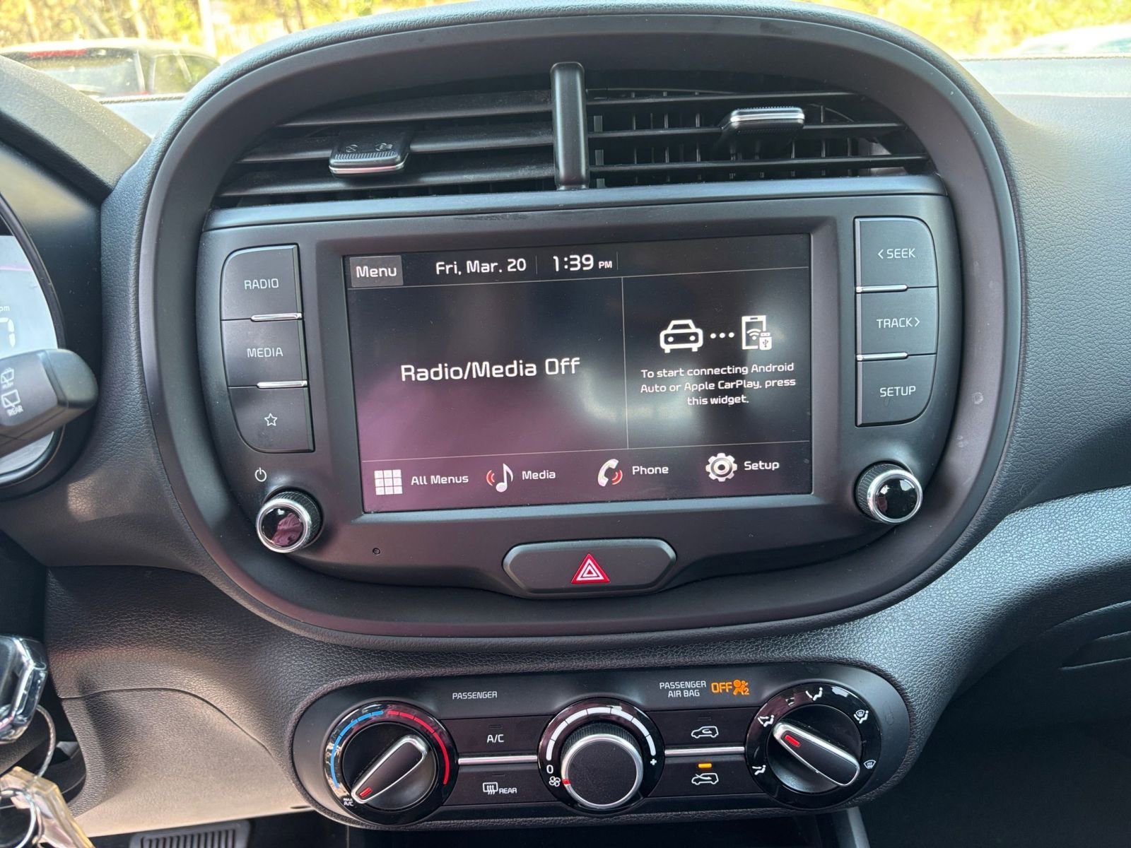 Thumbnail: 2025 Kia Soul - 18