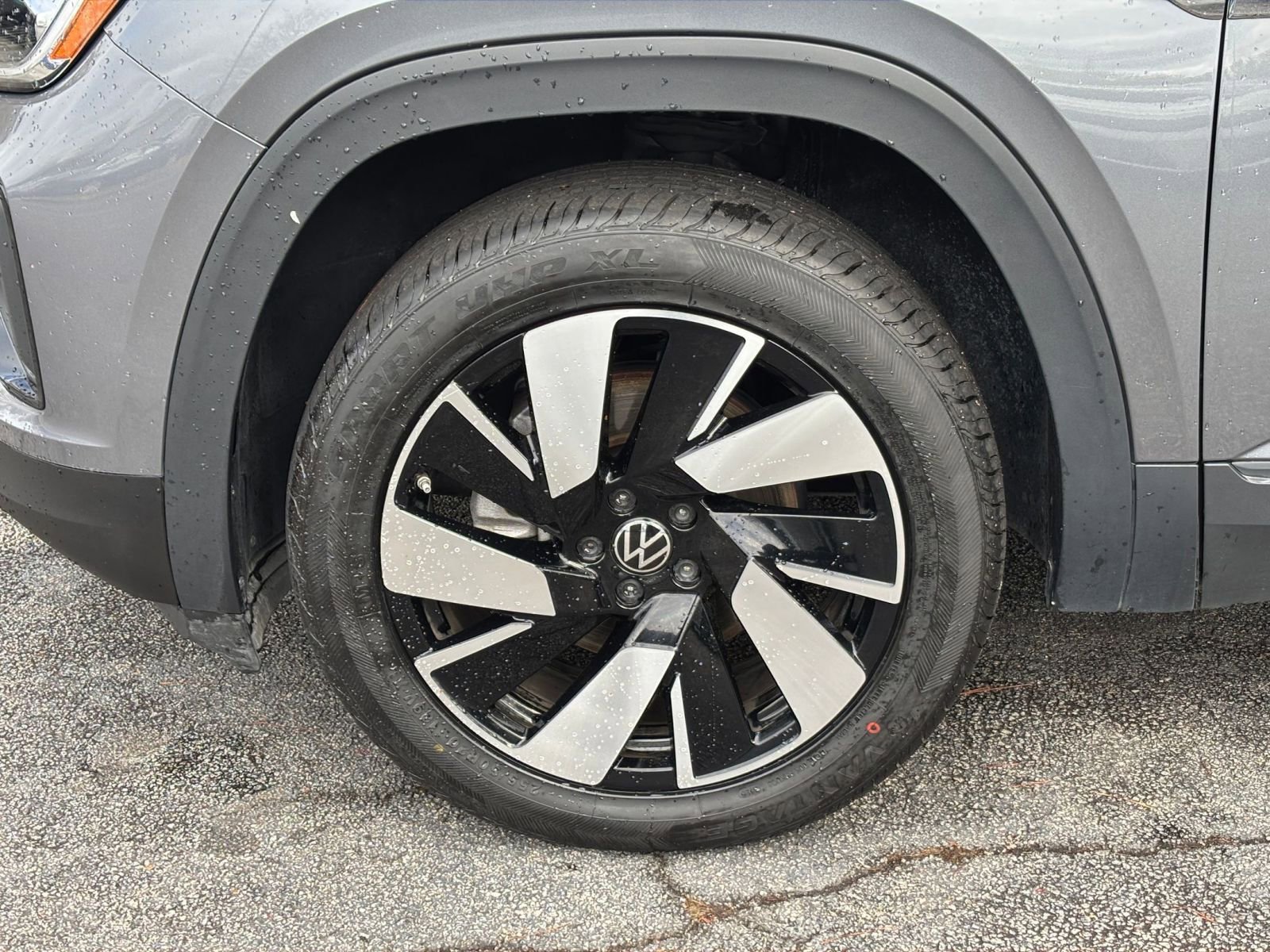 Thumbnail: 2025 Volkswagen Atlas - 32