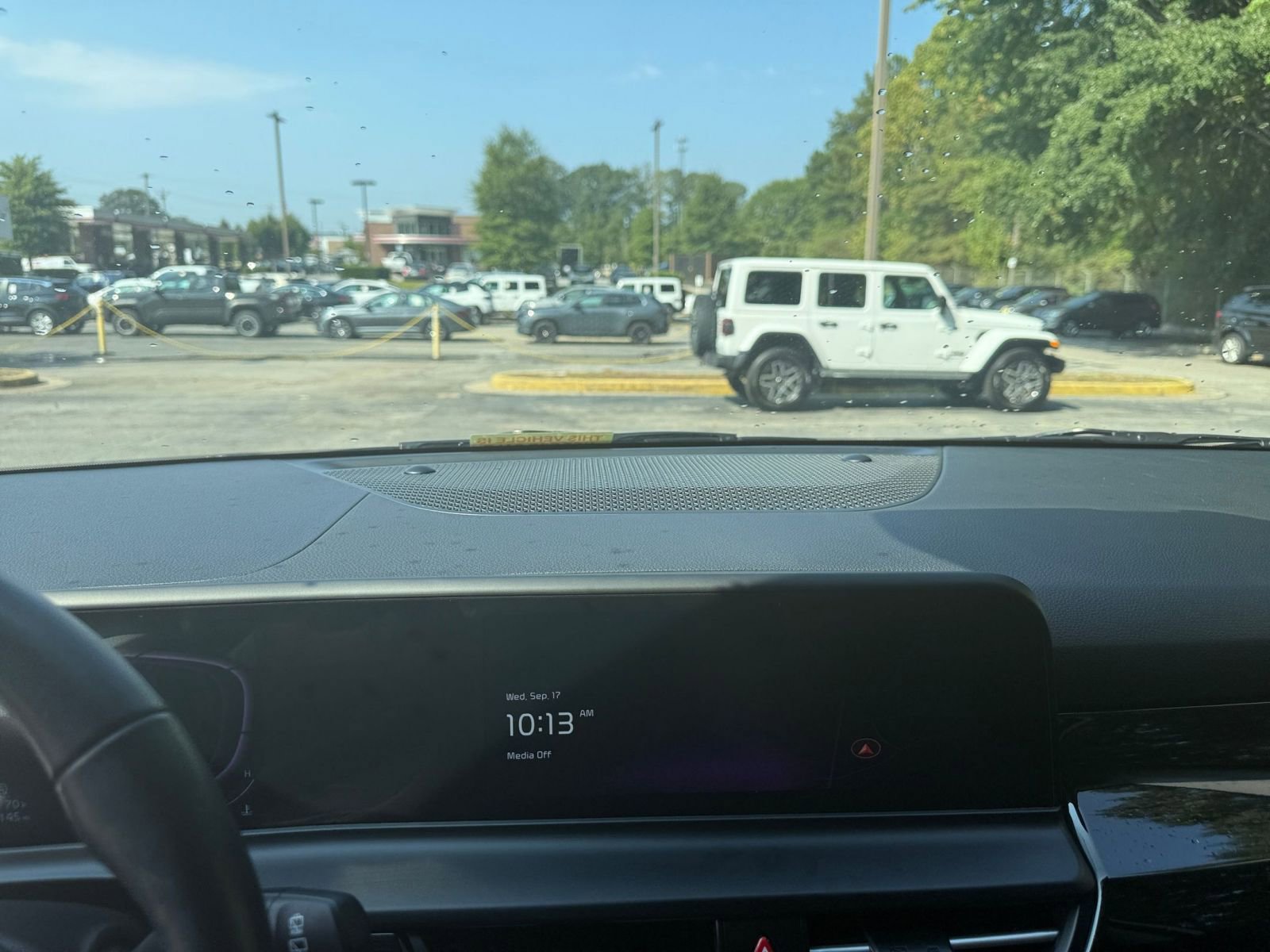 Thumbnail: 2025 Kia Seltos - 18