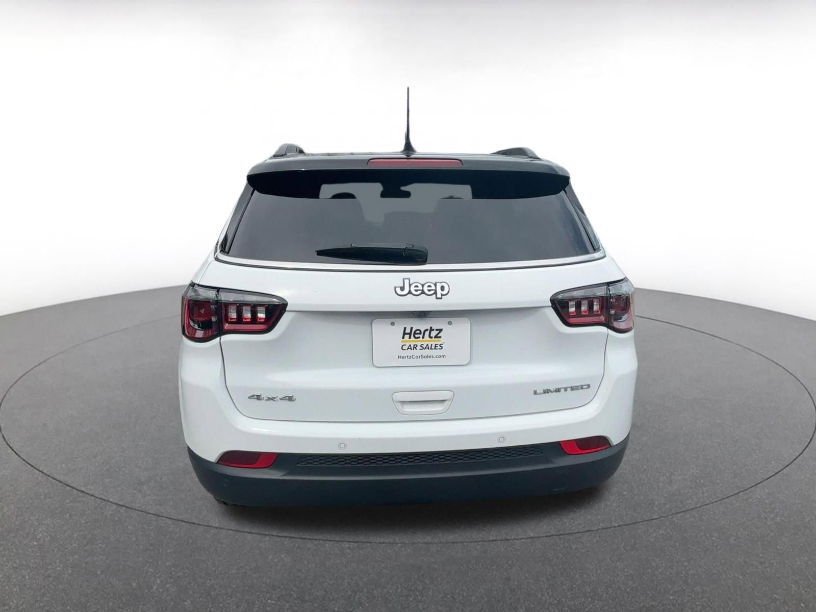 Thumbnail: 2025 Jeep Compass - 17