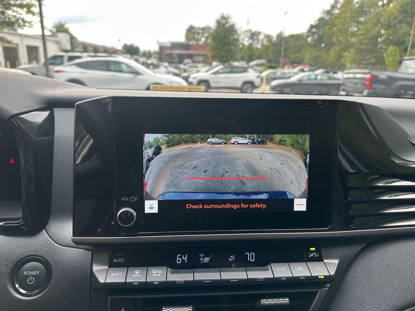 Thumbnail: 2025 Toyota Camry - 17