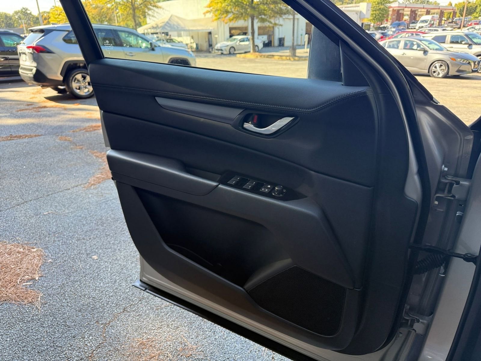 Thumbnail: 2025 Mazda CX-5 - 20