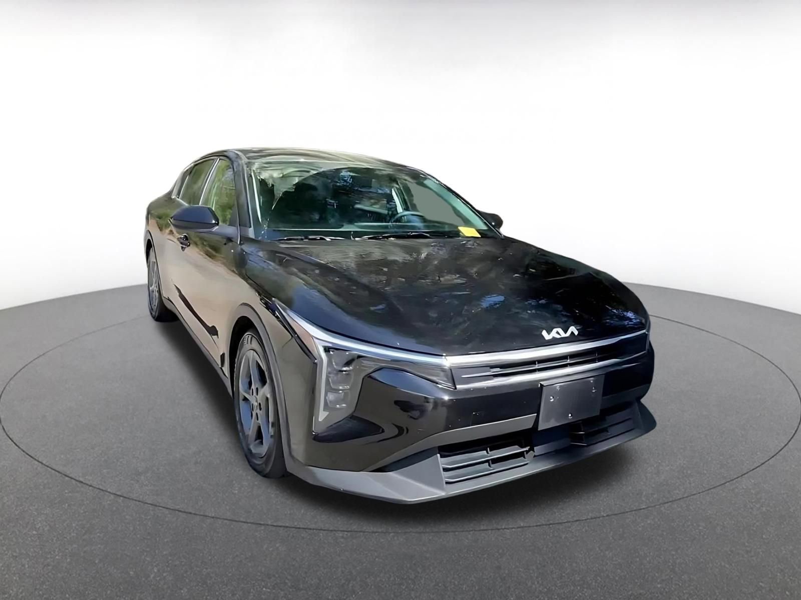 Thumbnail: 2025 Kia K4 - 3