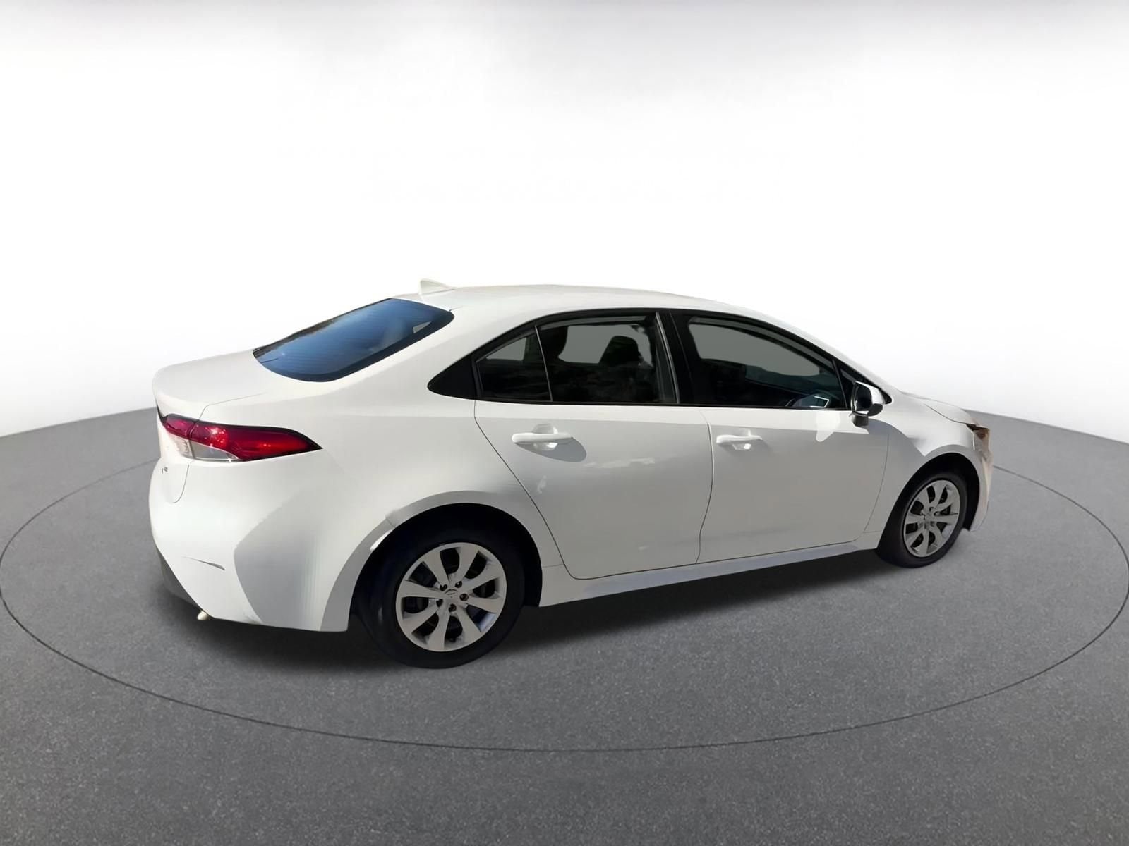 Thumbnail: 2025 Toyota Corolla - 15