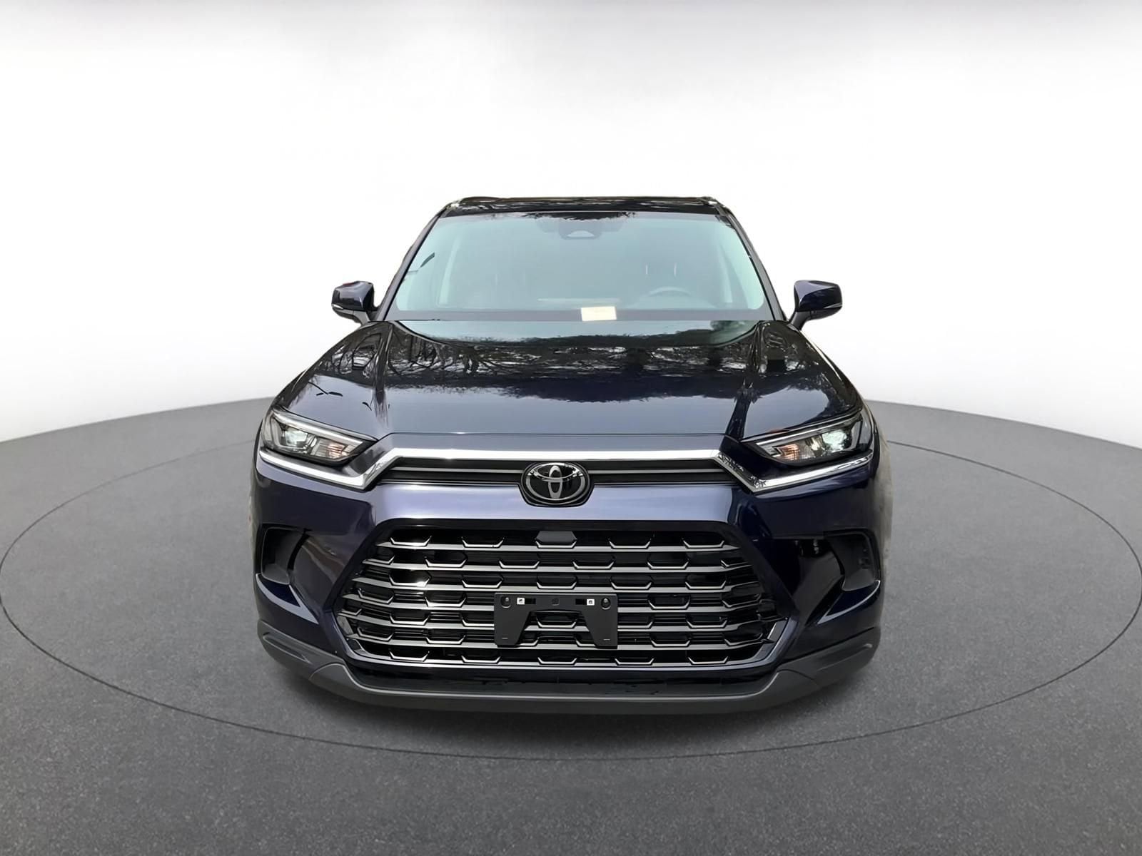 Thumbnail: 2025 Toyota Grand Highlander - 4