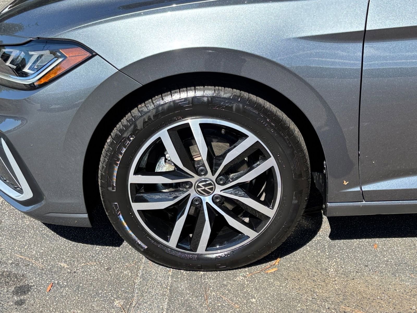 Thumbnail: 2025 Volkswagen Jetta - 30