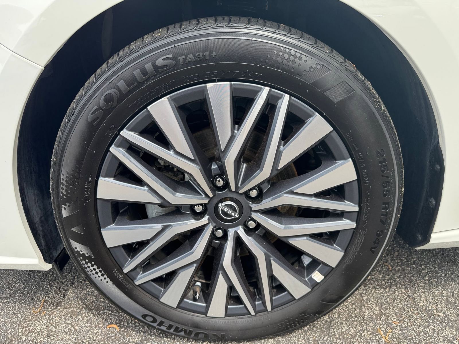 Thumbnail: 2025 Nissan Altima - 34