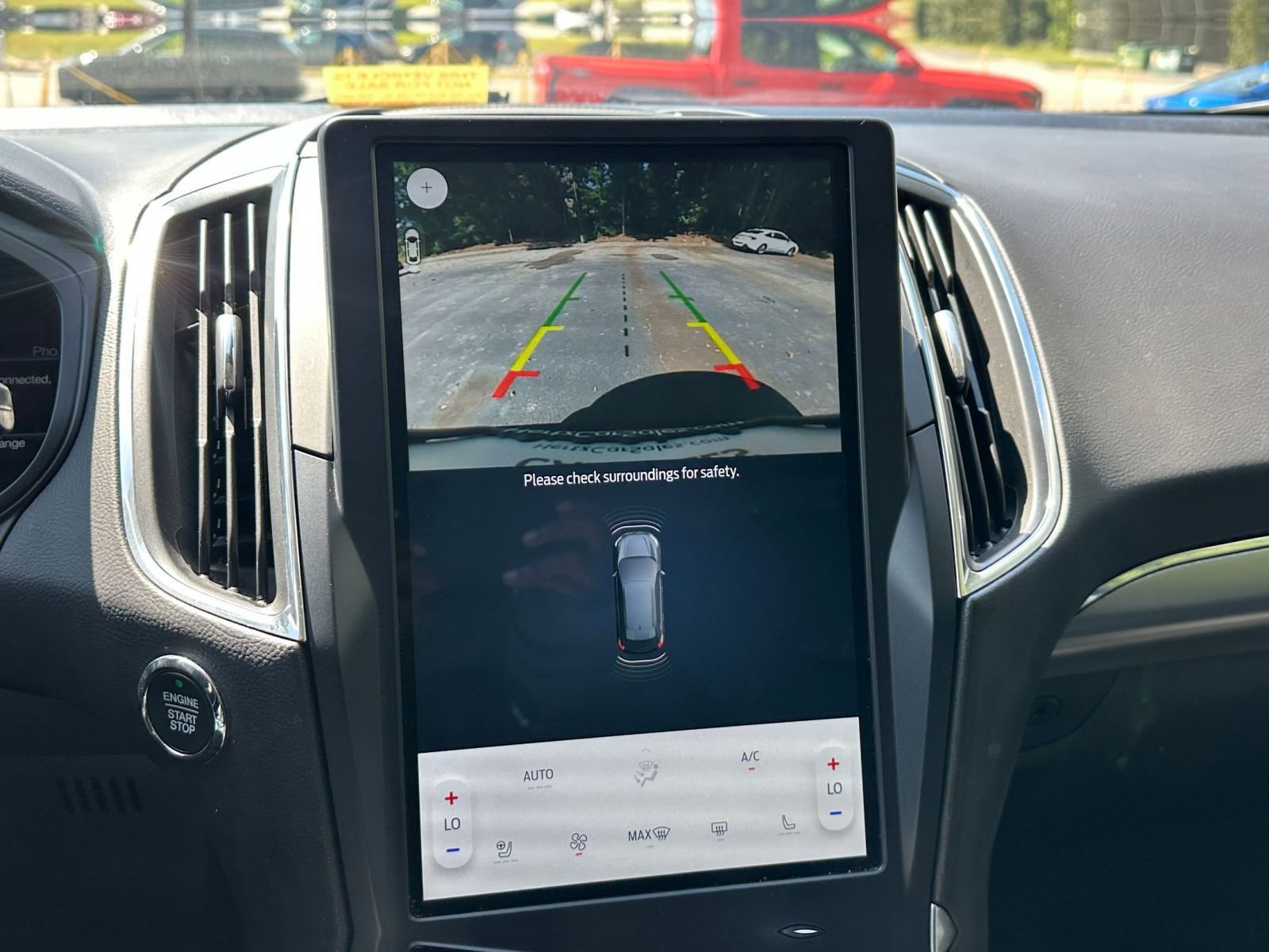 Thumbnail: 2022 Ford Edge - 17