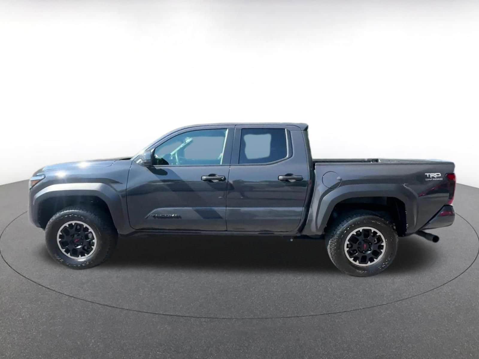 Thumbnail: 2024 Toyota Tacoma - 9
